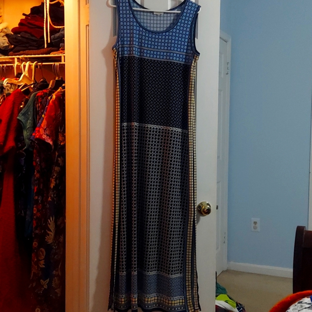 🌼 3 for $10 Max Studio Summer Maxi Dress